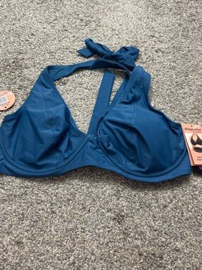Shapermint Full Coverage Halter Bikini Top